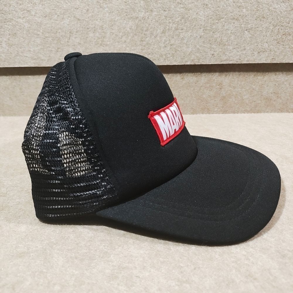 Marvel Snapback Structured Trucker Hat NWT - image 2
